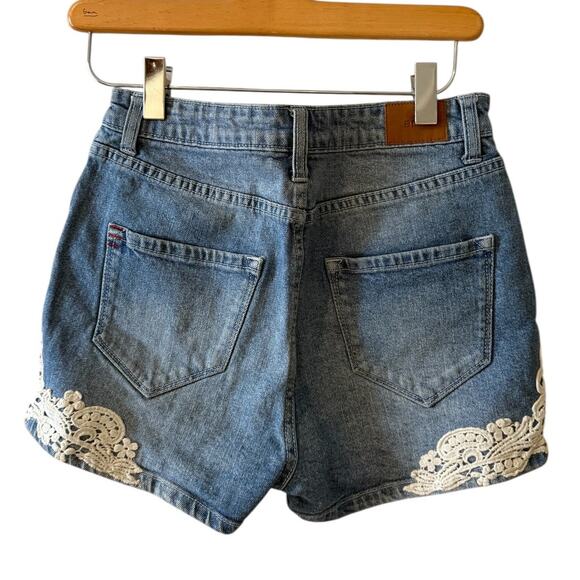 BDG Urban Outfitters Erin High Denim Shorts Lace trim 25 - Picture 3 of 6